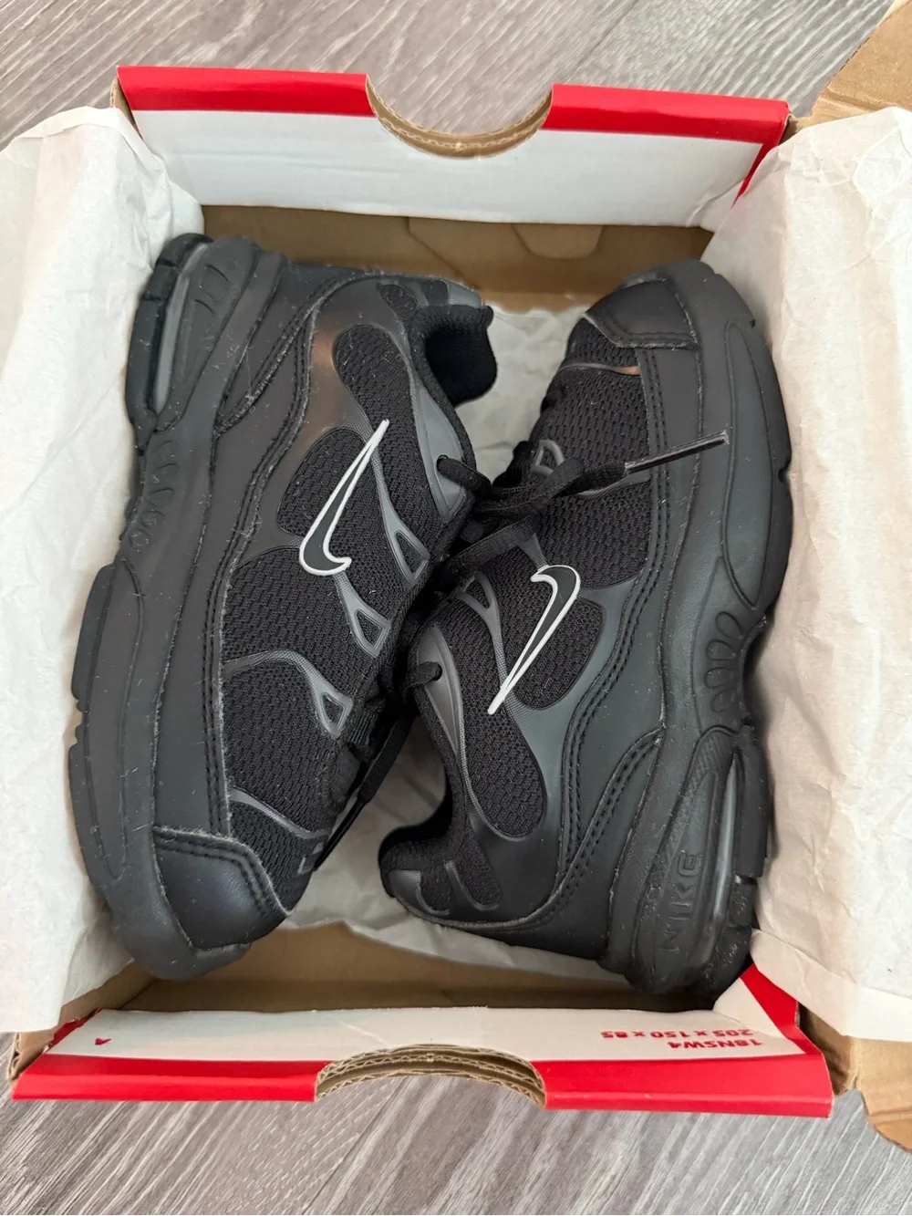 Nike Black Mesh & Synthetic Low-Top Sneakers